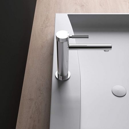 Baterie lavoar EGO-Tiona Chrome, montaj pe lavoar, finisaj Crom, perlator aer, design deosebit