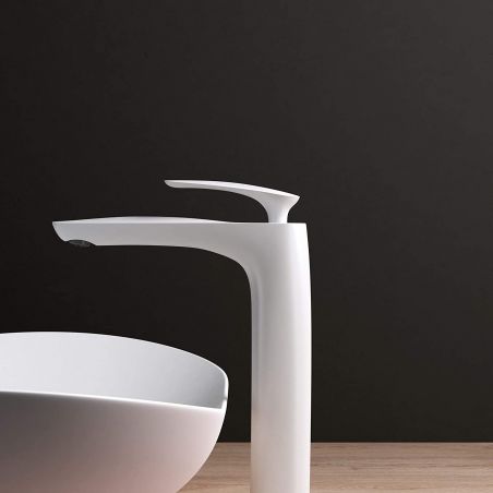 Baterie lavoar EGO-Brandi White, montaj pe blat, finisaj Alb Mat, perlator aer, design deosebit