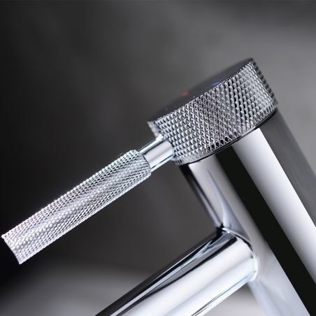 Baterie lavoar EGO-Tiona Chrome, montaj pe lavoar, finisaj Crom, perlator aer, design deosebit