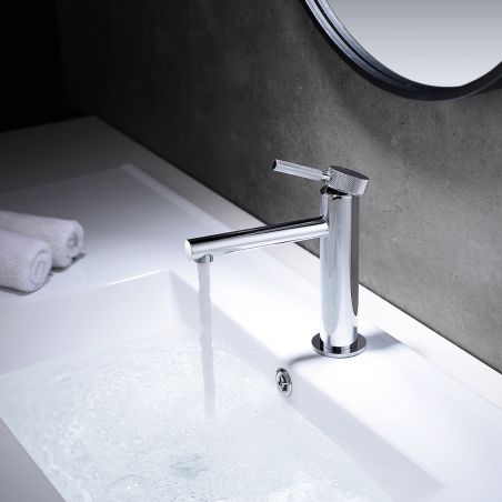 Baterie lavoar EGO-Tiona Chrome, montaj pe lavoar, finisaj Crom, perlator aer, design deosebit