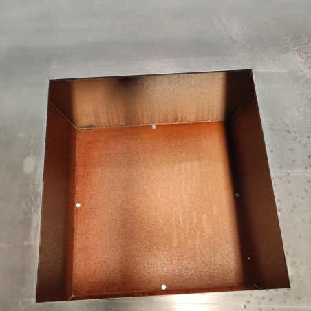 Gratar pe lemn cu plita, suprafata mare de gatit, spatiu pentru lemne, otel corten de 2 mm, 100x100x90 cm, Ruginiu, Rustico