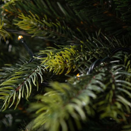 Brad de Craciun premium cu LED, ramuri 3D, dimensiune 220 cm, Normandian PE, suport metalic inclus