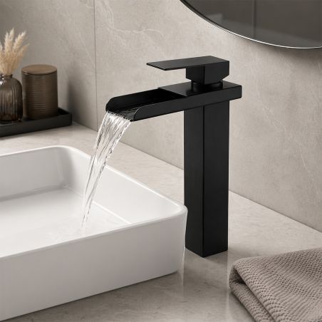 Baterie lavoar, tip cascada, montaj pe blat, Negru Mat, inaltime 31.4 cm, Cortano