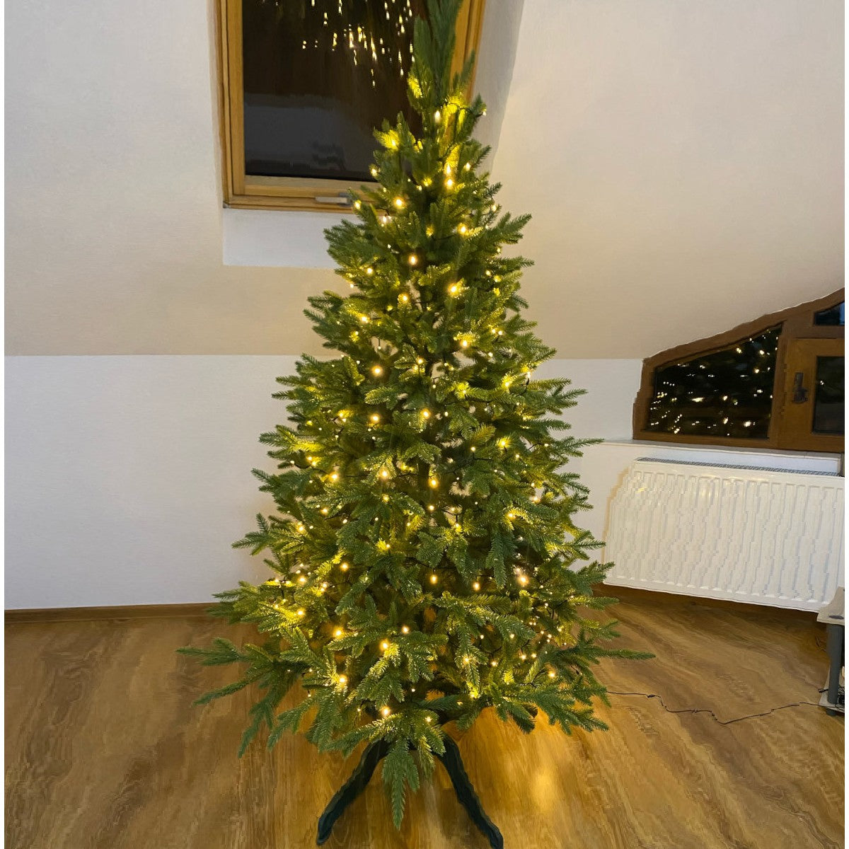 Brad de Craciun artificial, premium, ramuri 3D PE, suport inclus, Ego-Sw, 220 cm
