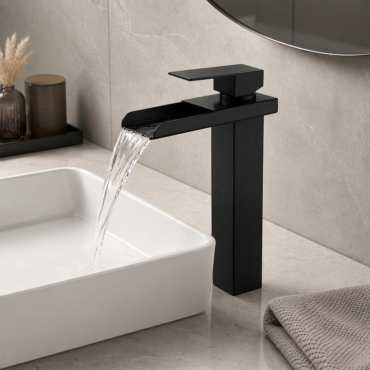 Baterie lavoar, tip cascada, montaj pe blat, Negru Mat, inaltime 31.4 cm, Cortano
