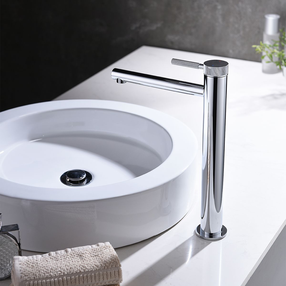 Baterie lavoar EGO-Tiona Chrome High, montaj pe blat, finisaj Crom, perlator aer, design deosebit