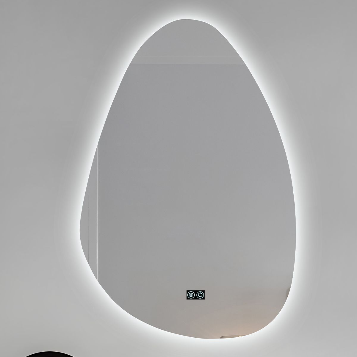 Oglinda Led, Dezaburire si Buton Touch, sticla 5mm, 3 Culori, Intensitate reglabila, dimensiuni 60-75 x 80-100 cm, Gloria