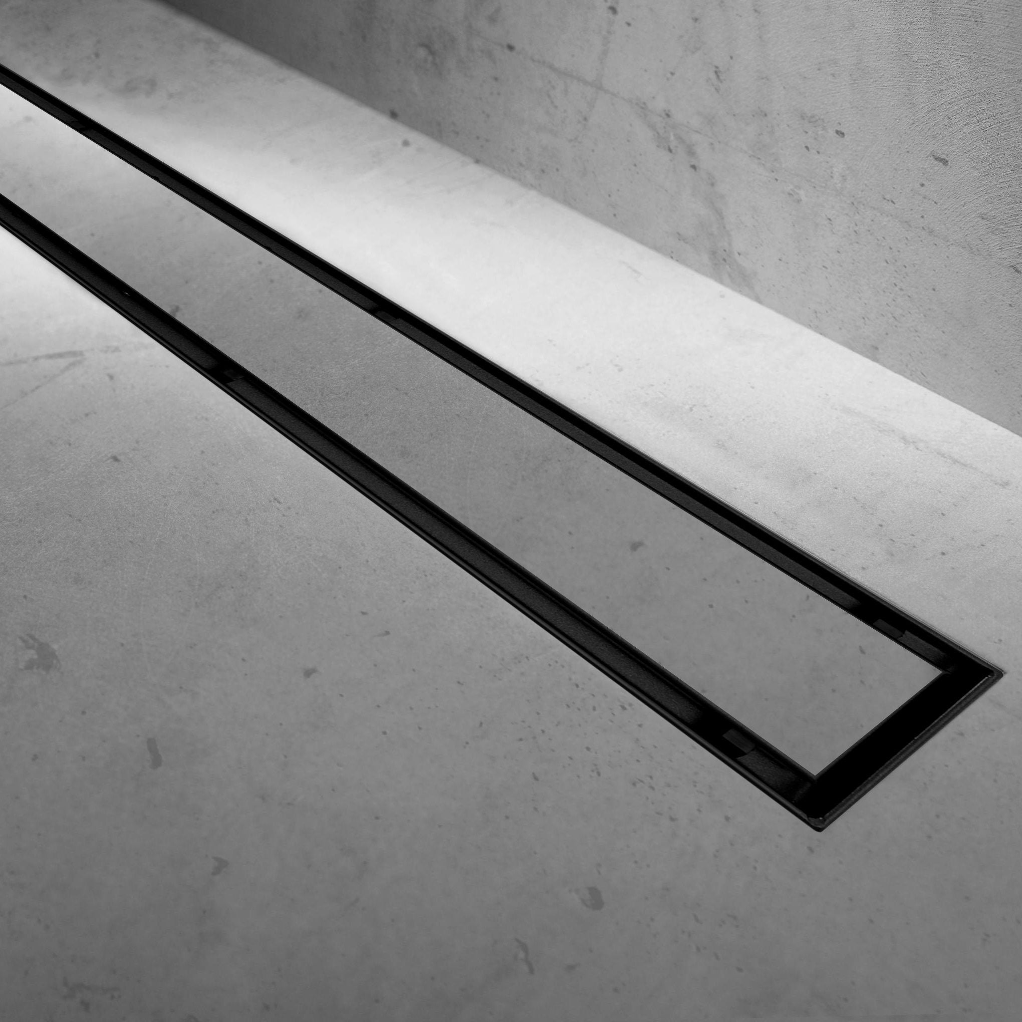 Rigola REA PRO BLACK, faiantabila, dimensiuni disponibile 70-100 cm, design deosebit