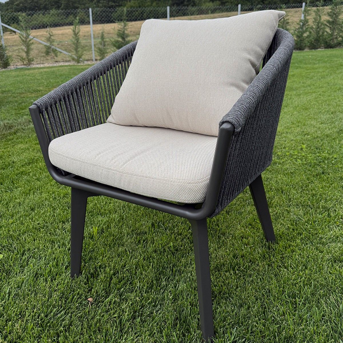 Set mobilier de 8 persoane, gradina sau terasa, aluminiu, masa extensibila cu blat de piatra, impletitura tip funie, Maldives
